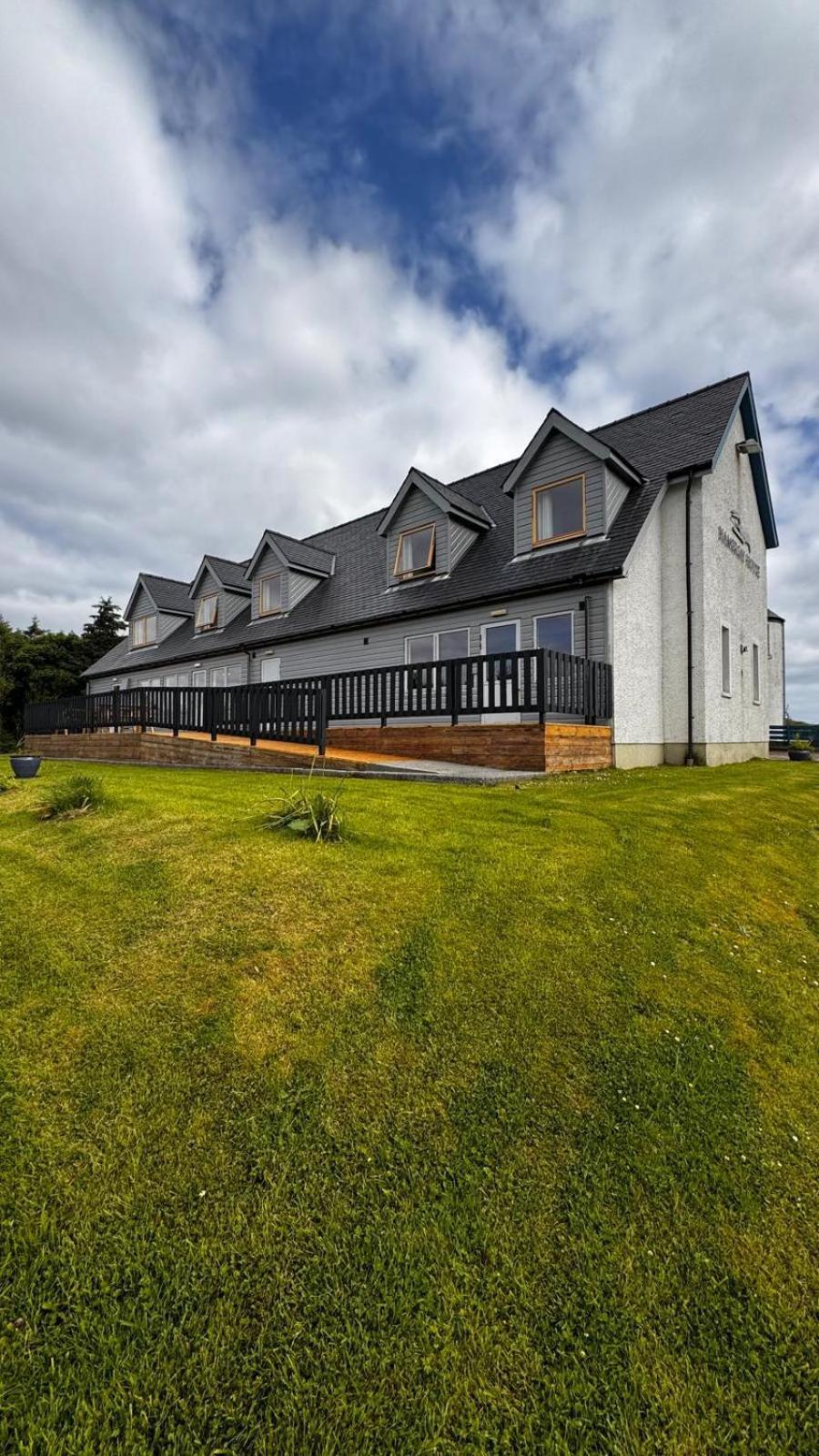 Hamersay Hotel Lochmaddy Extérieur photo